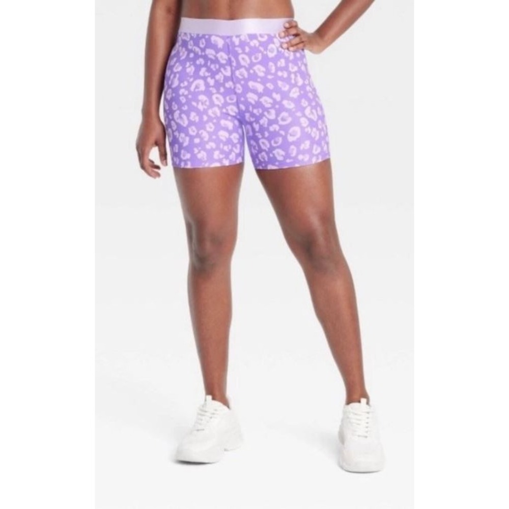 All in Motion Women's High-Rise Elastic Sculpt 5" Bike Shorts Leopard Purple SM